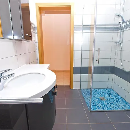 Fuer 7 Personen Ca 70 Qm In Vinkuran, Istrien Istrische Riviera Appartement